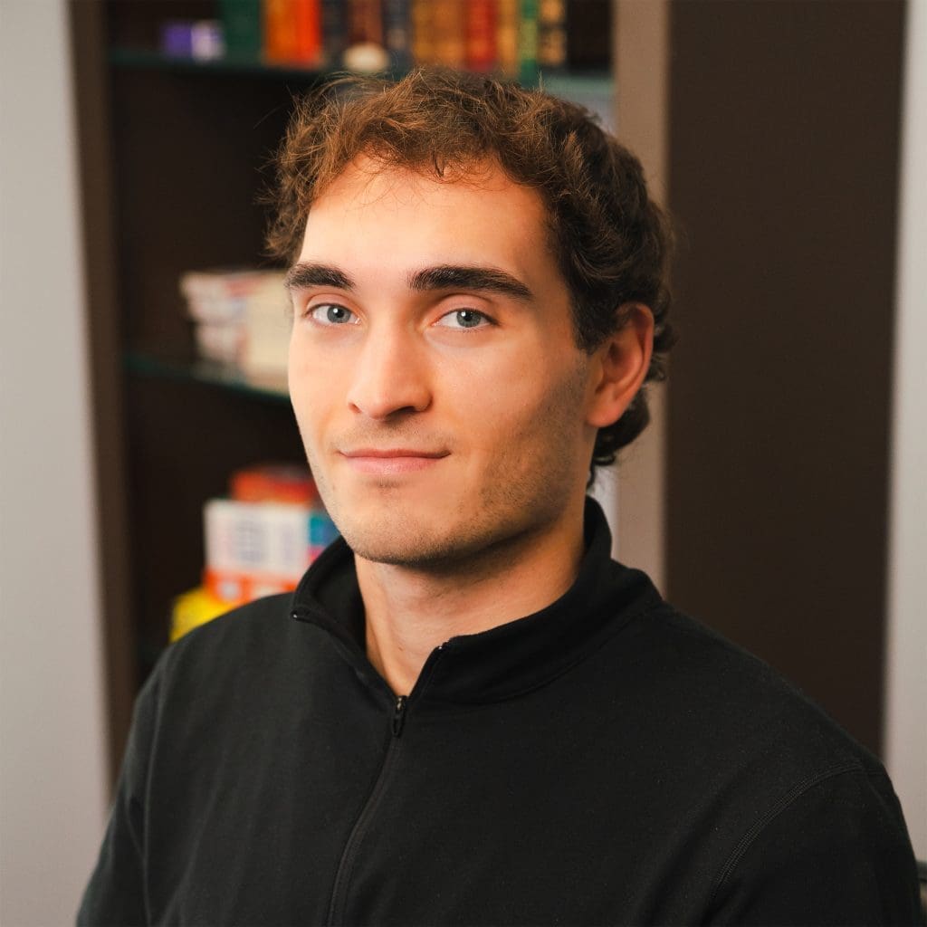 Josiah Johnson headshot